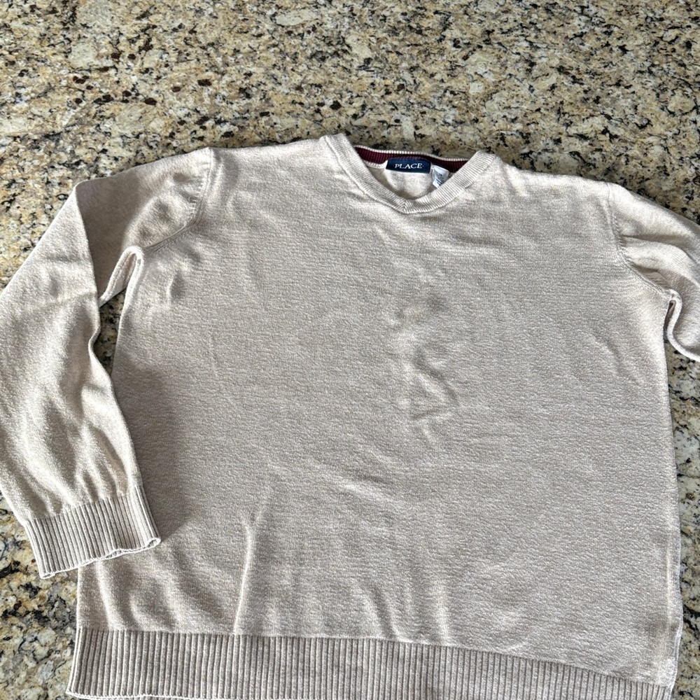 V neck sweater size 14 youth